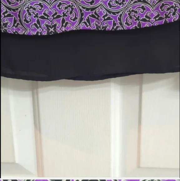 Summer Top purple black print sleeveless Casual to dressy Lightweight top - Picture 6 of 11